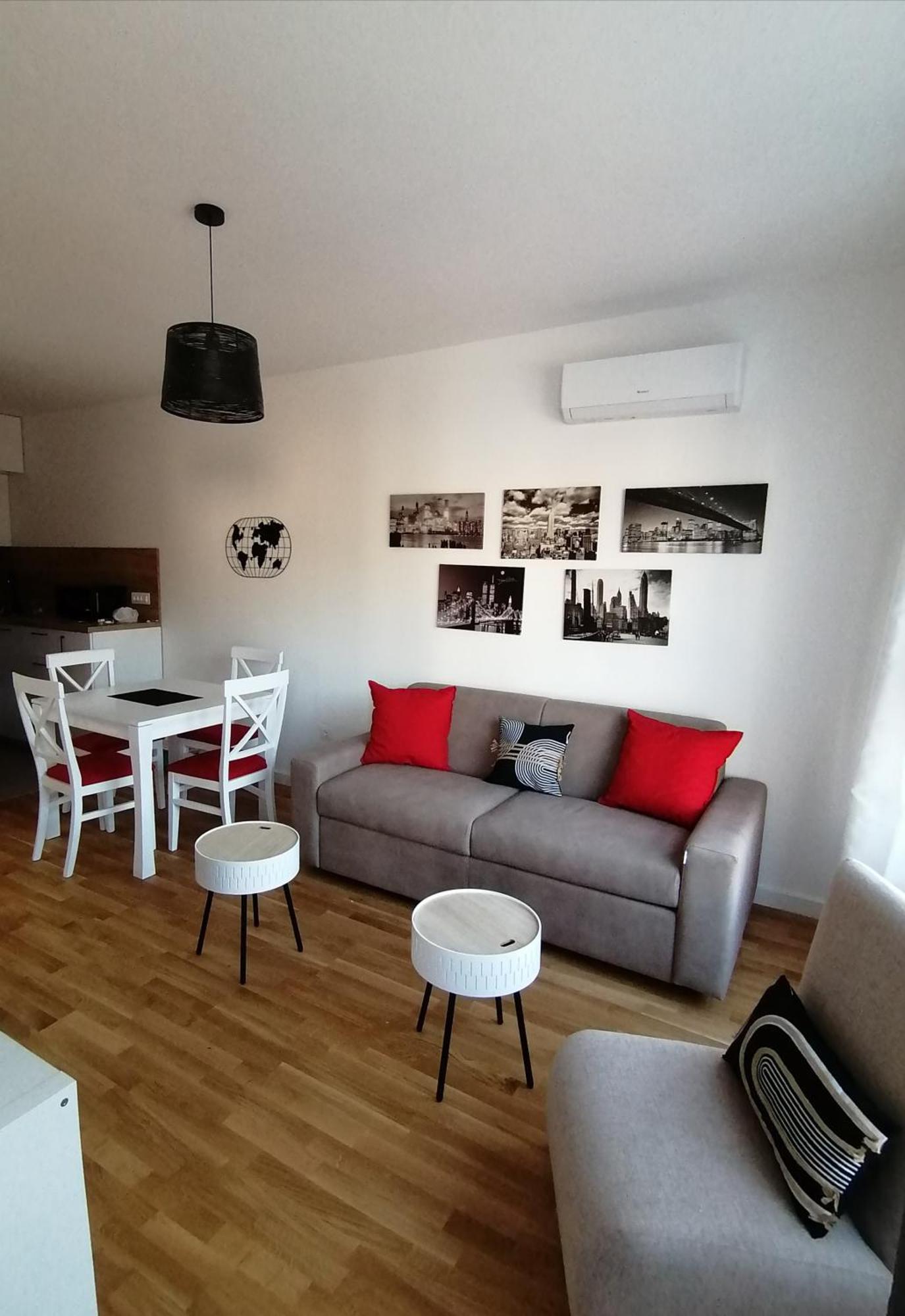 Vegi Apartments Bar Buitenkant foto